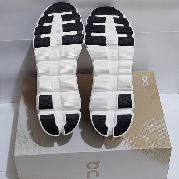 New Cloudflow 4 Fade Wisteria – Women’s Brand New - Picture 6 of 8